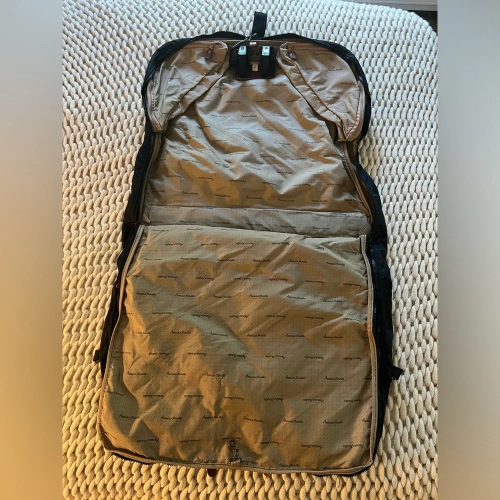 American Tourister vintage american